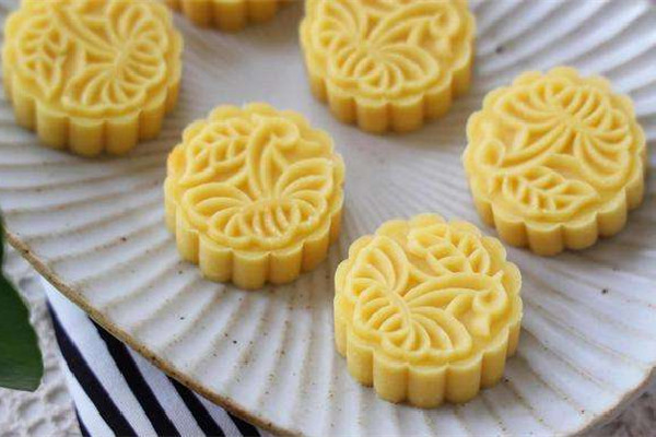 綠豆糕的做法家常做法 綠豆糕用什么做的 綠豆糕的做法家常做法 綠豆糕用什么做的