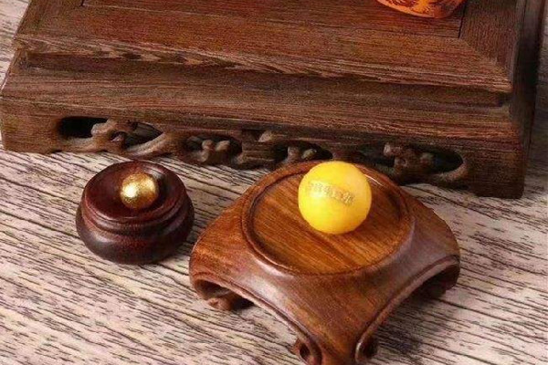 安宮牛黃丸什么時(shí)候吃 安宮牛黃丸最佳服用時(shí)間 安宮牛黃丸什么時(shí)候吃 安宮牛黃丸最佳服用時(shí)間