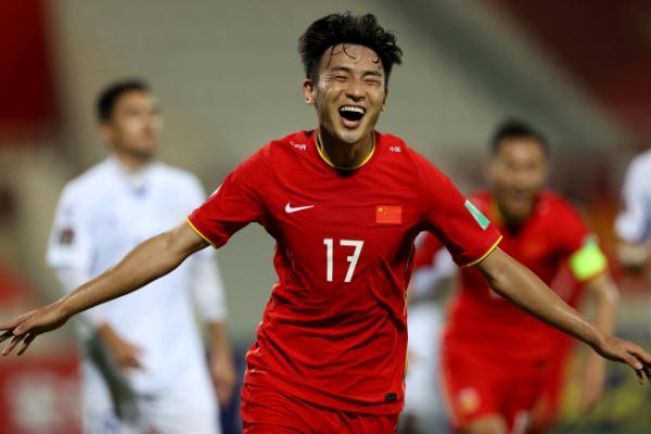 委員提議中國足球?qū)嵭胁筷?duì)制管理 中國足球?yàn)槭裁床恍?><p>委員提議中國足球?qū)嵭胁筷?duì)制管理 中國足球?yàn)槭裁床恍?/p> </a></li>
                           <li><a href=