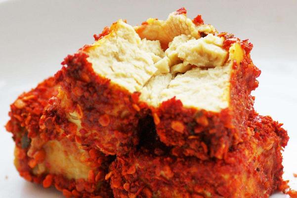 豆腐乳的營(yíng)養(yǎng)價(jià)值及功效與作用 豆腐乳對(duì)身體有害嗎 豆腐乳的營(yíng)養(yǎng)價(jià)值及功效與作用 豆腐乳對(duì)身體有害嗎