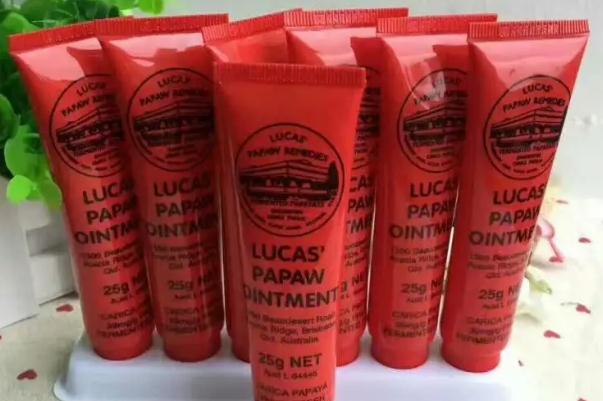 木瓜膏可以涂嘴唇嗎 木瓜膏涂嘴唇副作用 木瓜膏可以涂嘴唇嗎 木瓜膏涂嘴唇副作用