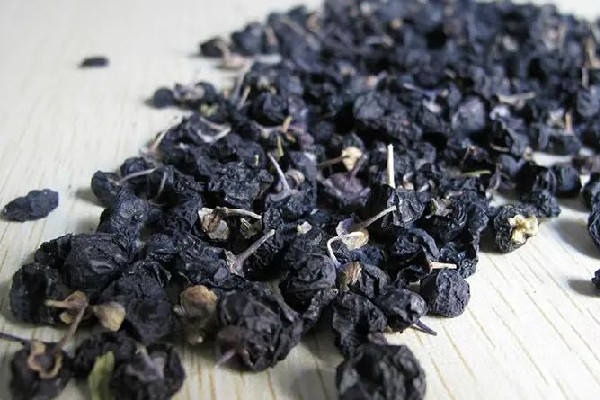 黑枸杞的功效和作用 黑枸杞可以煲湯嗎 黑枸杞的功效和作用 黑枸杞可以煲湯嗎