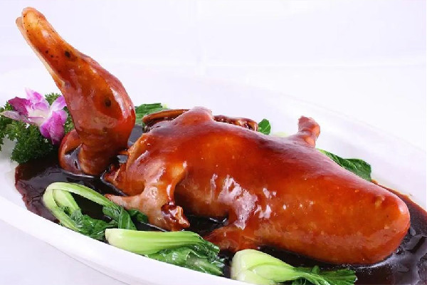 鴨肉是優(yōu)質(zhì)蛋白嗎 鴨肉屬于白肉還是紅肉 鴨肉是優(yōu)質(zhì)蛋白嗎 鴨肉屬于白肉還是紅肉