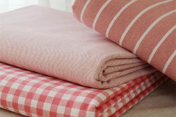 床單會跑怎么辦 床單怎么鋪不會滑動 床單會跑怎么辦 床單怎么鋪不會滑動