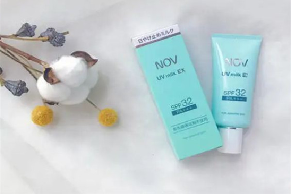 防曬霜買什么樣的好 防曬霜買物理防曬還是化學防曬好 防曬霜買什么樣的好 防曬霜買物理防曬還是化學防曬好