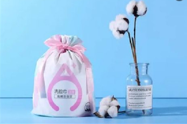 洗臉巾放時間長了還能用嗎 洗臉巾的保質(zhì)期是多長時間 洗臉巾放時間長了還能用嗎 洗臉巾的保質(zhì)期是多長時間