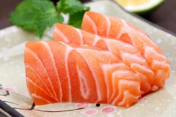 三文魚冷凍后還能生吃嗎 三文魚冰凍最長放多久 三文魚冷凍后還能生吃嗎 三文魚冰凍最長放多久