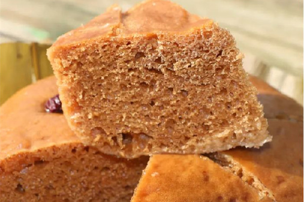 發(fā)糕是主食還是糕點 發(fā)糕的特點是什么 發(fā)糕是主食還是糕點 發(fā)糕的特點是什么