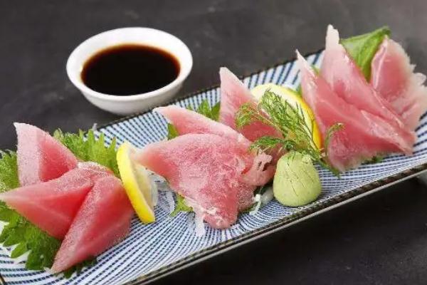 金槍魚會過敏嗎 金槍魚會導(dǎo)致尿酸高嗎 金槍魚會過敏嗎 金槍魚會導(dǎo)致尿酸高嗎