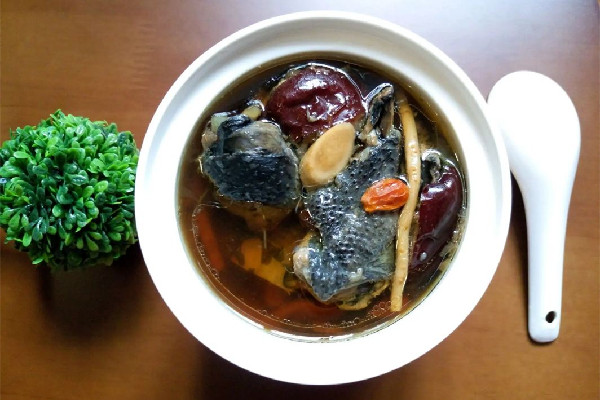 烏雞湯吃肉還是喝湯 烏雞湯可以隔夜喝嗎 烏雞湯吃肉還是喝湯 烏雞湯可以隔夜喝嗎