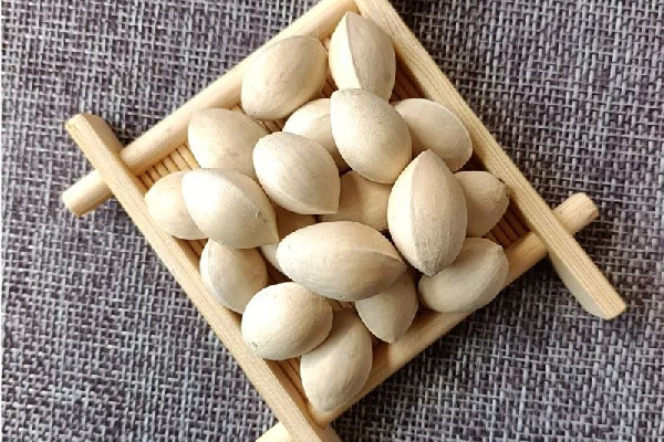 白果怎么吃才沒有毒 白果的正確食用方法 白果怎么吃才沒有毒 白果的正確食用方法