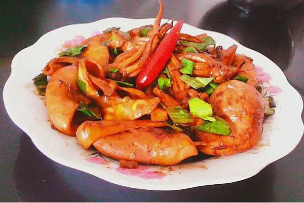 魷魚(yú)的膽固醇含量高嗎 魷魚(yú)會(huì)胖嗎