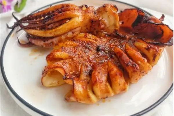 魷魚適合減脂期吃嗎 魷魚一次吃多少合適 魷魚適合減脂期吃嗎 魷魚一次吃多少合適