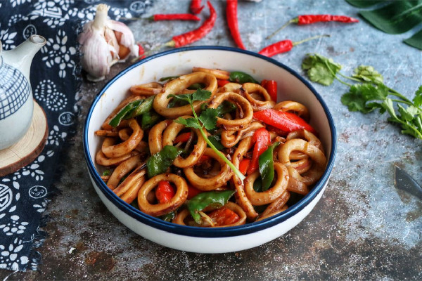 魷魚要煮多久才熟 魷魚咬不動是因為沒熟嗎 魷魚要煮多久才熟 魷魚咬不動是因為沒熟嗎