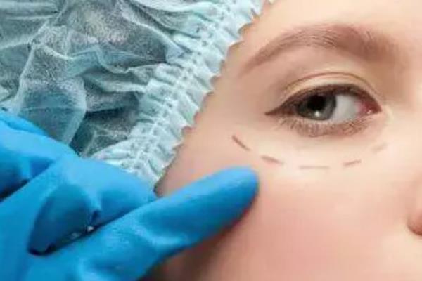 去眼袋手術會把臥蠶去掉嗎 去眼袋手術對眼有傷害嗎 去眼袋手術會把臥蠶去掉嗎 去眼袋手術對眼有傷害嗎