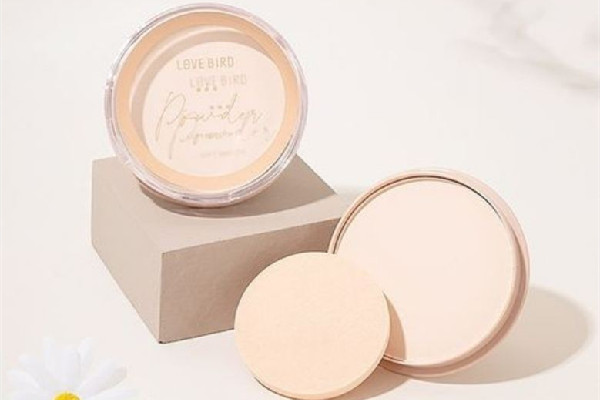 控油粉餅哪個牌子好 控油粉餅排行榜