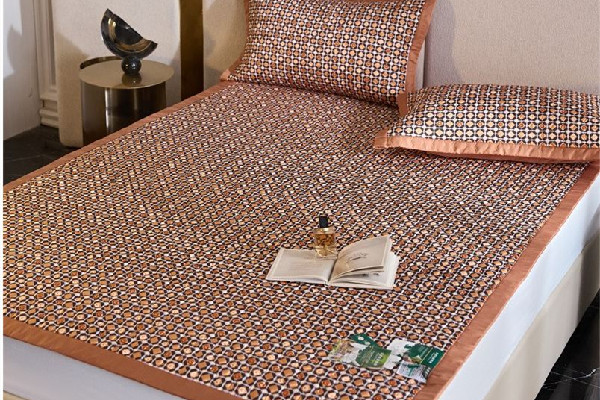 乳膠涼席會(huì)有螨蟲嗎 乳膠涼席要鋪床單嗎 乳膠涼席會(huì)有螨蟲嗎 乳膠涼席要鋪床單嗎