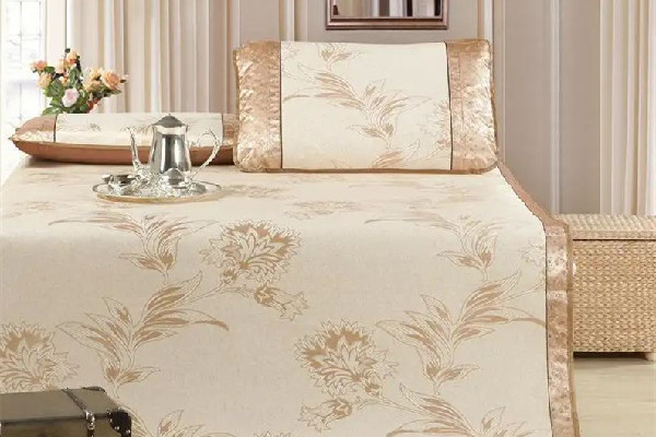 冰絲涼席可以暴曬嗎 冰絲涼席后一般要曬多久 冰絲涼席可以暴曬嗎 冰絲涼席后一般要曬多久