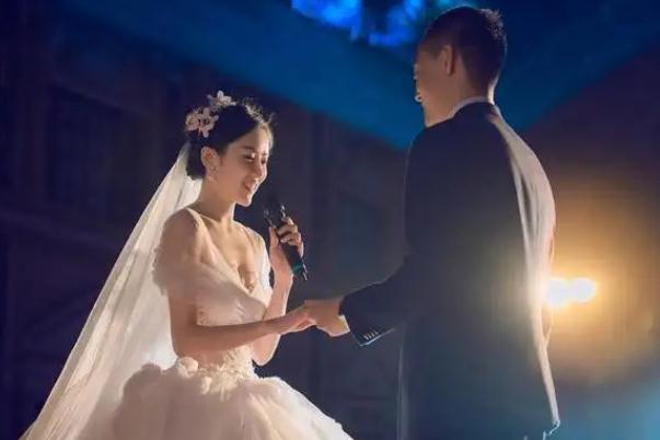 結(jié)婚伴娘懷孕對(duì)新娘有影響嗎 結(jié)婚伴娘可以租嗎 結(jié)婚伴娘懷孕對(duì)新娘有影響嗎 結(jié)婚伴娘可以租嗎