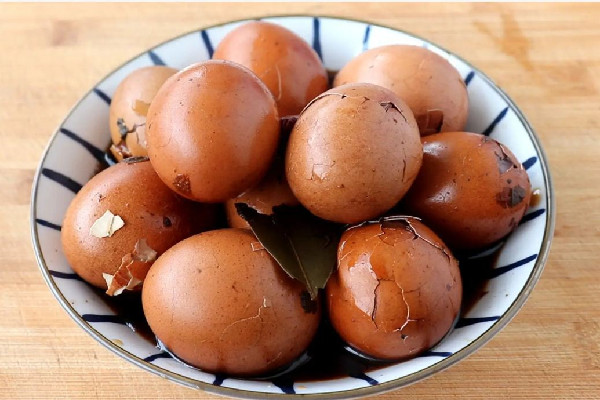 茶葉蛋要泡多久入味 茶葉蛋放什么材料 茶葉蛋要泡多久入味 茶葉蛋放什么材料