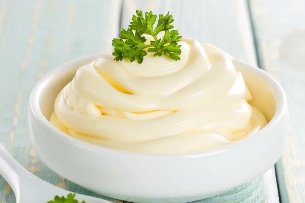 沙拉醬加熱后有毒嗎 沙拉醬開封后可以常溫保存么 沙拉醬加熱后有毒嗎 沙拉醬開封后可以常溫保存么