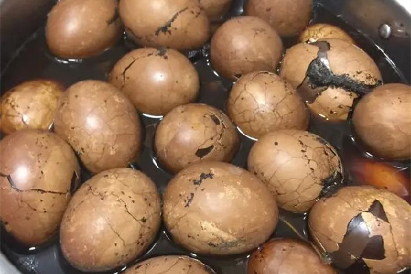 茶葉蛋怎么煮好吃入味 茶葉蛋是鹵蛋嗎 茶葉蛋怎么煮好吃入味 茶葉蛋是鹵蛋嗎