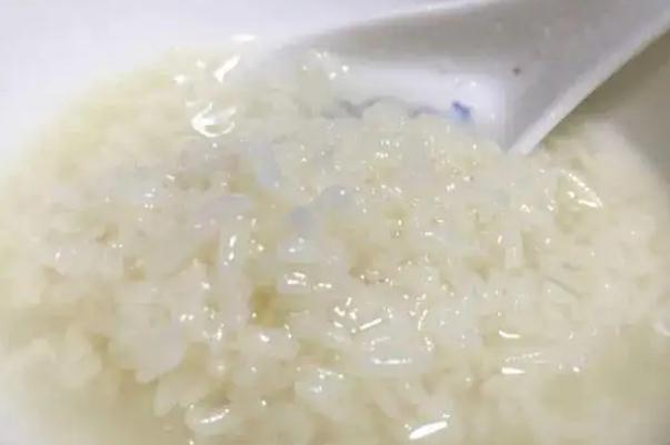 米酒是醪糟嗎 米酒是黃酒嗎 米酒是醪糟嗎 米酒是黃酒嗎