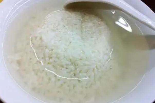 米酒發(fā)酵溫度與時(shí)間 米酒保質(zhì)期多長時(shí)間 米酒發(fā)酵溫度與時(shí)間 米酒保質(zhì)期多長時(shí)間