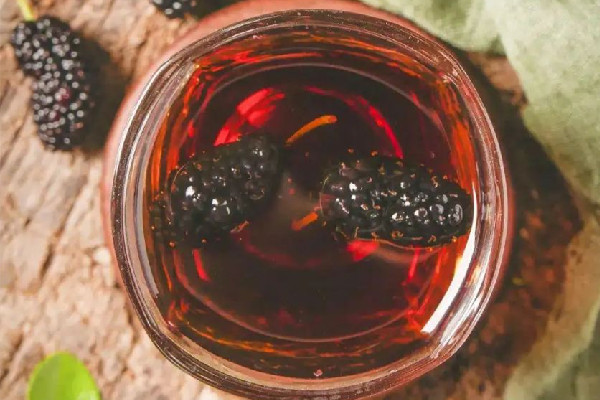 桑葚酒一次喝多少為宜 桑葚酒會醉嗎 桑葚酒一次喝多少為宜 桑葚酒會醉嗎