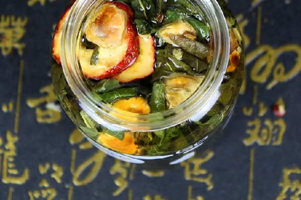 冬瓜荷葉茶怎么喝才能減肥 冬瓜荷葉茶要用開(kāi)水泡嗎 冬瓜荷葉茶怎么喝才能減肥 冬瓜荷葉茶要用開(kāi)水泡嗎