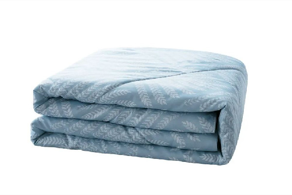 空調(diào)被多少錢(qián)一床 空調(diào)被買(mǎi)哪個(gè)牌子的好