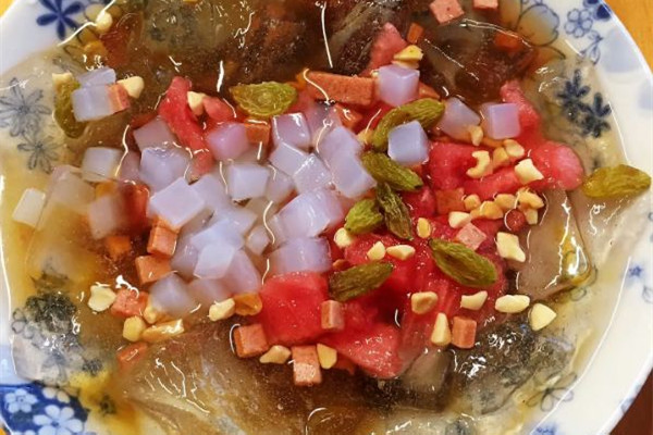 冰粉和白涼粉有什么區(qū)別 冰粉和白涼粉是一種東西嗎 冰粉和白涼粉有什么區(qū)別 冰粉和白涼粉是一種東西嗎