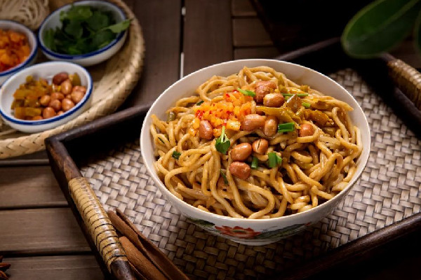 熱干面用什么芝麻醬 熱干面放多少芝麻醬 熱干面用什么芝麻醬 熱干面放多少芝麻醬