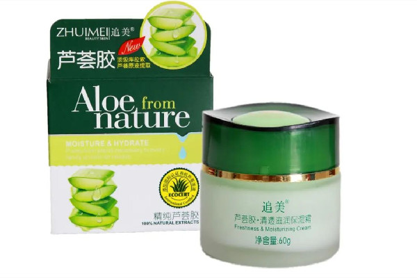 蘆薈膠做手膜可以讓手變白嗎 蘆薈膠做手膜的方法 蘆薈膠做手膜可以讓手變白嗎 蘆薈膠做手膜的方法