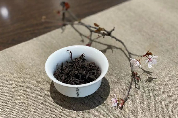 巖茶第一泡要倒掉嗎 巖茶要洗茶嗎 巖茶第一泡要倒掉嗎 巖茶要洗茶嗎