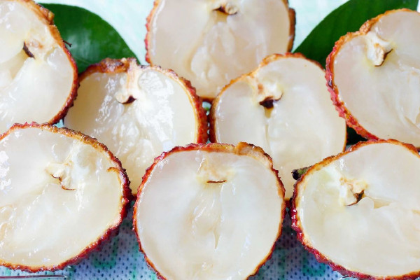 無(wú)核荔枝真的沒有核嗎 無(wú)核荔枝有核怎么解釋