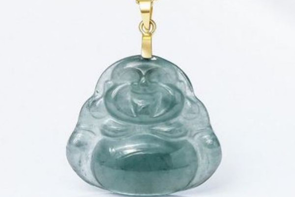 翡翠吊墜要天天戴嗎 翡翠吊墜是貼身佩戴嗎 翡翠吊墜要天天戴嗎 翡翠吊墜是貼身佩戴嗎