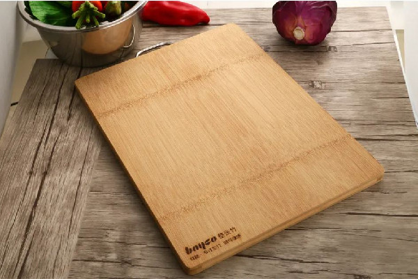 砧板要肉和蔬菜分開嗎 砧板為什么要生熟分開 砧板要肉和蔬菜分開嗎 砧板為什么要生熟分開