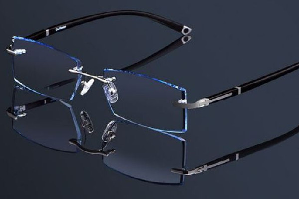 無框眼鏡會(huì)不會(huì)容易壞 無框眼鏡佩戴注意點(diǎn)