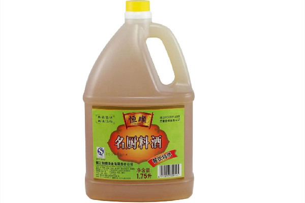 料酒有沉淀物正常嗎 料酒變質(zhì)有什么特征 料酒有沉淀物正常嗎 料酒變質(zhì)有什么特征