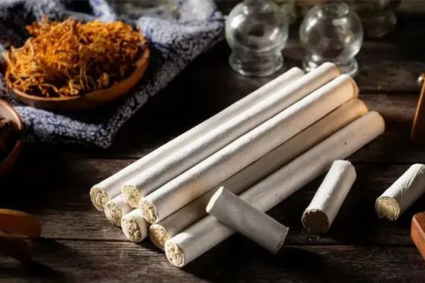 三伏灸會(huì)造成月經(jīng)推遲嗎 三伏灸什么情況不能做 三伏灸會(huì)造成月經(jīng)推遲嗎 三伏灸什么情況不能做