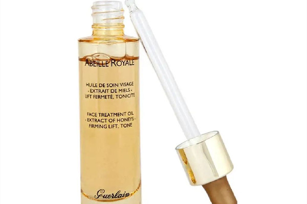 嬌蘭復(fù)原蜜敏感肌膚可以使用嗎 嬌蘭復(fù)原蜜適合混油皮嗎 嬌蘭復(fù)原蜜敏感肌膚可以使用嗎 嬌蘭復(fù)原蜜適合混油皮嗎