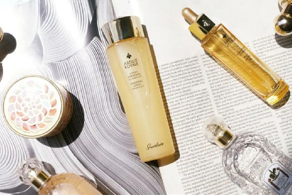 嬌蘭蜂皇水怎么樣 嬌蘭蜂皇水適合什么膚質(zhì) 嬌蘭蜂皇水怎么樣 嬌蘭蜂皇水適合什么膚質(zhì)