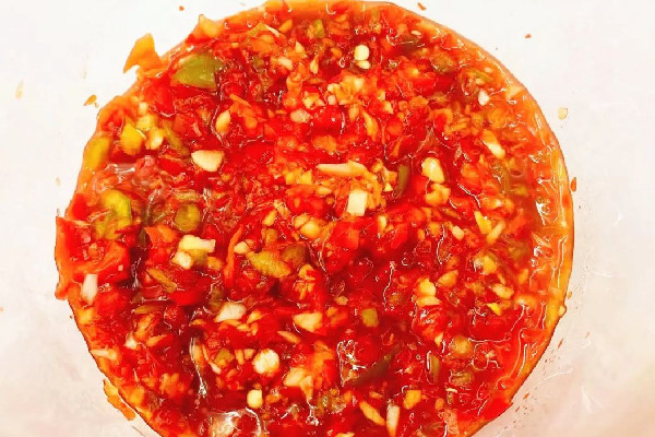 剁椒醬用什么辣椒好 剁椒醬的制作方法及配料 剁椒醬用什么辣椒好 剁椒醬的制作方法及配料