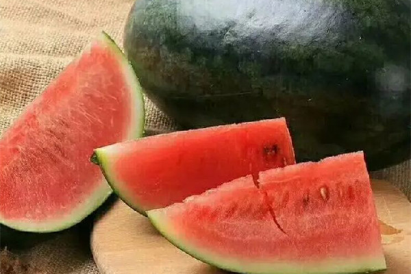 黑美人和麒麟瓜哪個好吃 黑美人西瓜產地是哪里