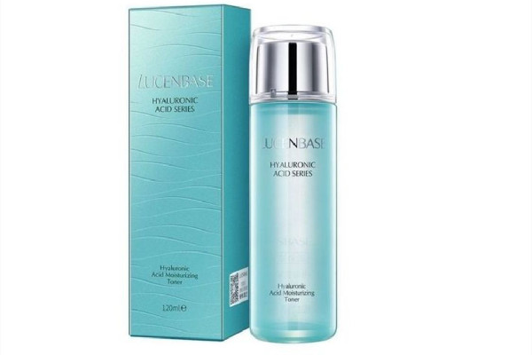 保濕水要經(jīng)常換嗎 保濕水會(huì)變質(zhì)嗎 保濕水要經(jīng)常換嗎 保濕水會(huì)變質(zhì)嗎