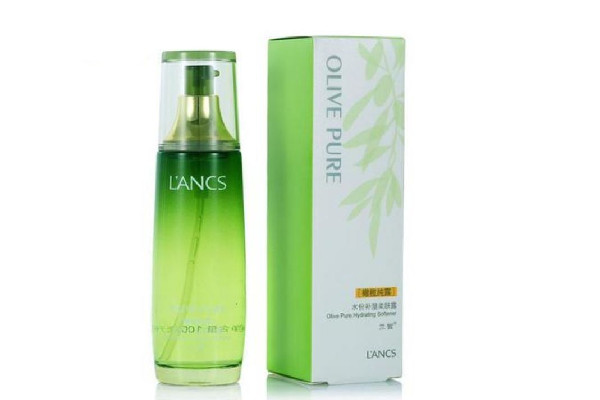 保濕水要經(jīng)常換嗎 保濕水會(huì)變質(zhì)嗎 保濕水要經(jīng)常換嗎 保濕水會(huì)變質(zhì)嗎