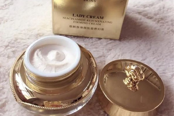 貴婦膏屬于化妝品還是護膚品 貴婦膏和龍血膏有什么區(qū)別