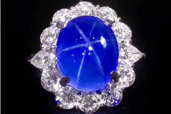 藍(lán)寶石多少錢一克 藍(lán)寶石多少克以上有收藏價(jià)值 藍(lán)寶石多少錢一克 藍(lán)寶石多少克以上有收藏價(jià)值