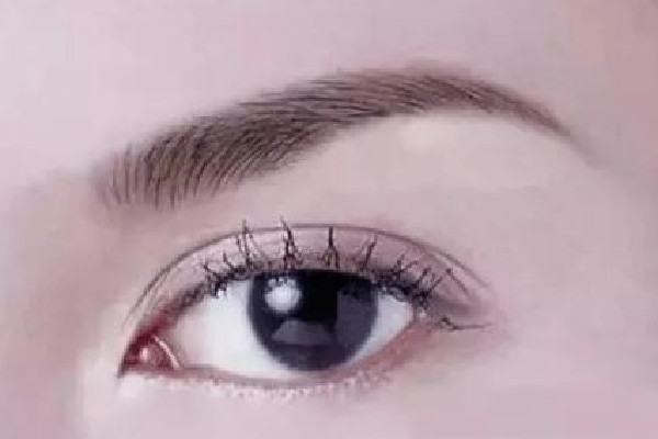 畫(huà)眉毛用什么顏色好看 畫(huà)眉毛可以用水洗嗎